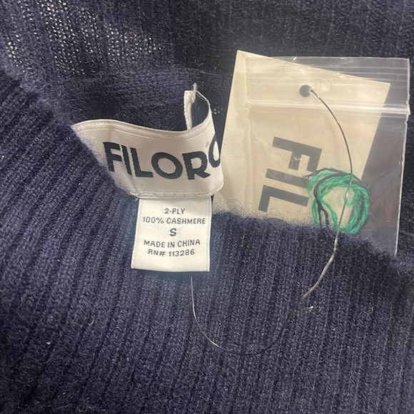 Filoro Addison Cashmere Striped Turtleneck Sweater NWT - Picture 8 of 8